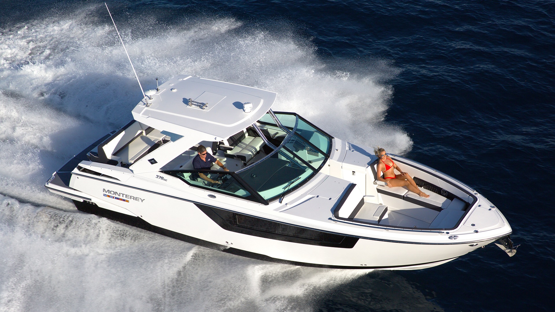Monterey Boats: Ultimate Guide to Luxury and Performance