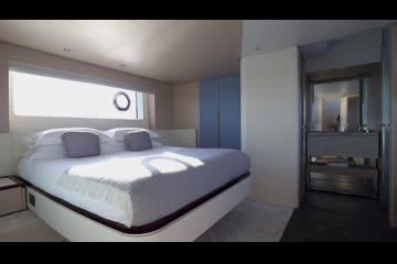 Azimut 68 Plus