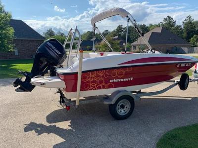 Bayliner 16 Element