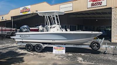 Robalo 226