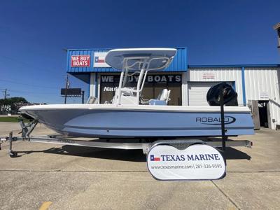 Robalo 226 CAYMAN DLX