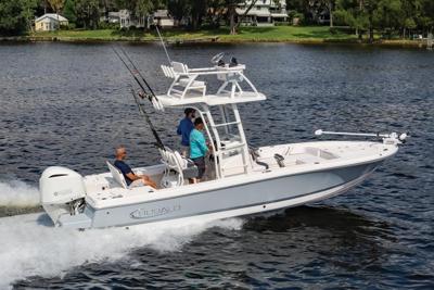 Robalo 246 Cayman SD
