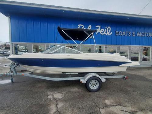 Bayliner 215 Bowrider
