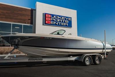 Chris-Craft 27 launch