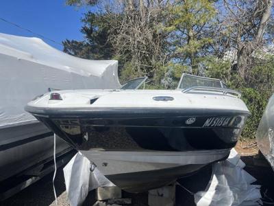 Crownline 210 LX