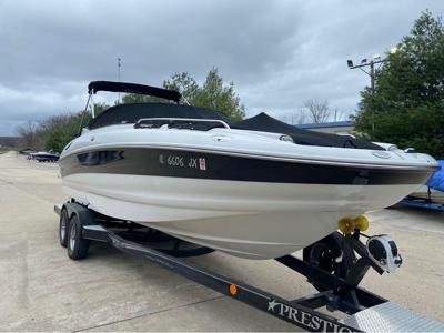Crownline 260 EX