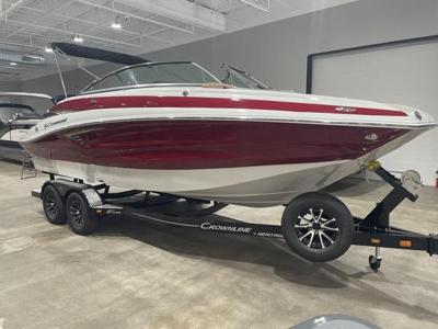 Crownline E235
