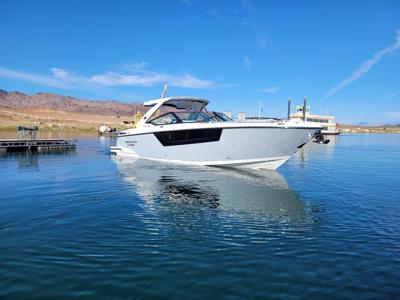 Monterey 378 Super Express