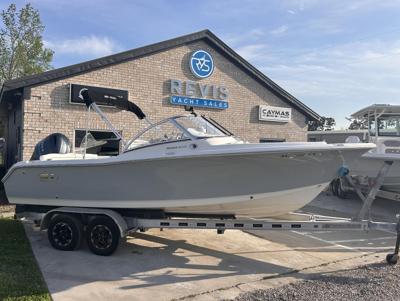 Sea Hunt Escape 211 LE