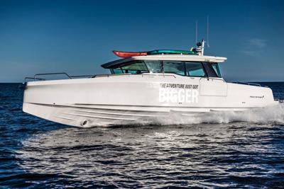 Axopar 45 XC Cross Cabin