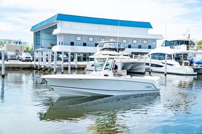 Boston Whaler 280 Outrage
