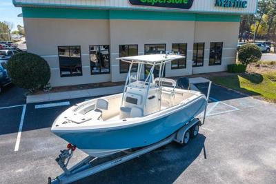 Cobia 220CC
