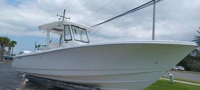 Edgewater 325CC