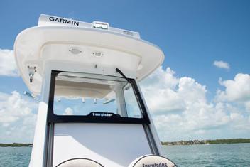 Everglades 255 Center Console