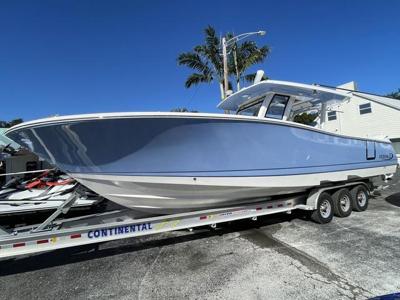 Robalo R360