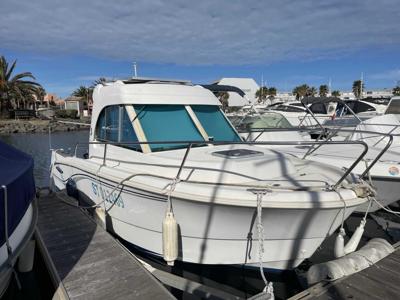 Beneteau Antares 650