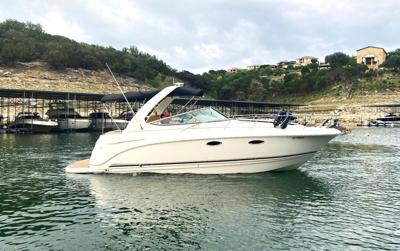 Chaparral 310 Signature