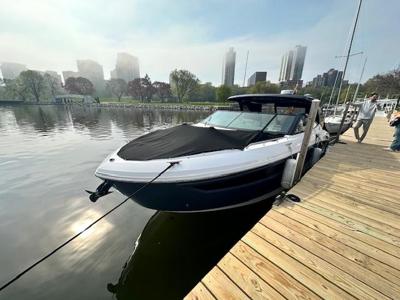 Cruisers Yachts 38 GLS