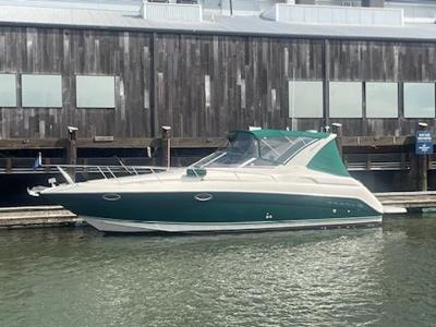 Regal 3260 Commodore