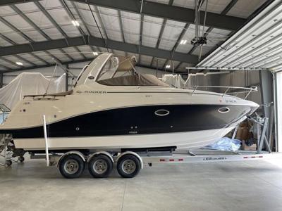 Rinker 280 Express Cruiser