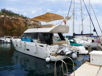 Sealine F46