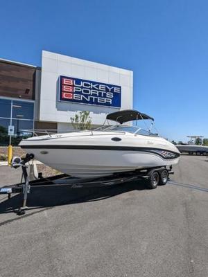 Rinker 232 Captiva Cuddy