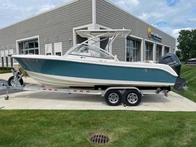 Edgewater 245 Cc
