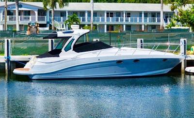 Four Winns V375