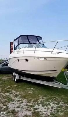 Rinker Fiesta Vee 270