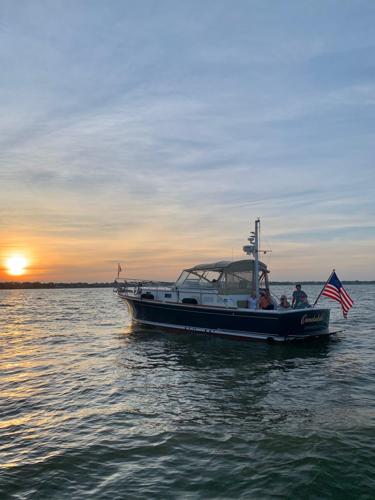 Grand Banks Eastbay 38