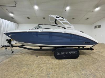Yamaha Boats 252 S
