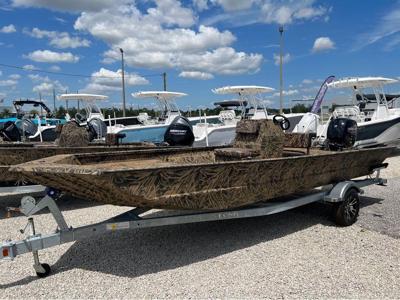 Lund 2070 Predator CC