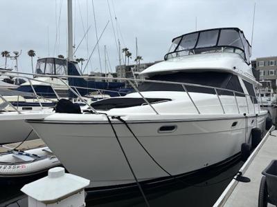 Bayliner 3988 Command Bridge Motoryacht
