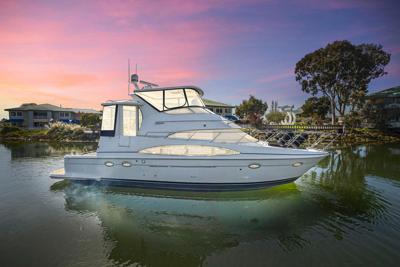 Carver 444 Cockpit Motor Yacht