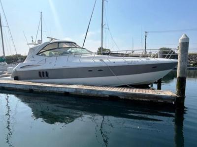 Cruisers Yachts 520 Express