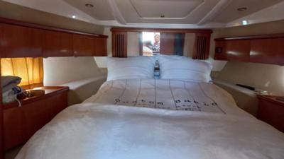 Sealine S38