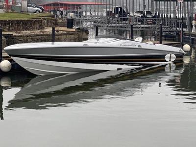 Cigarette 39' Top Gun Unlimited