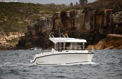 Quicksilver 805 Pilothouse