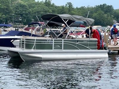 Bennington 20 SSRX