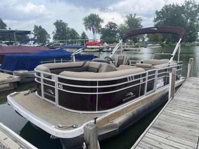 Bennington 21 SXL SPS