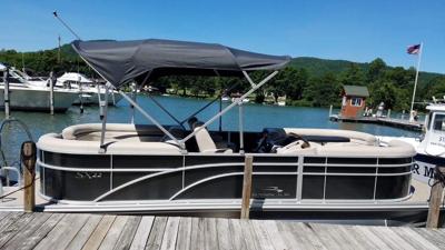 Bennington 22 SSRX