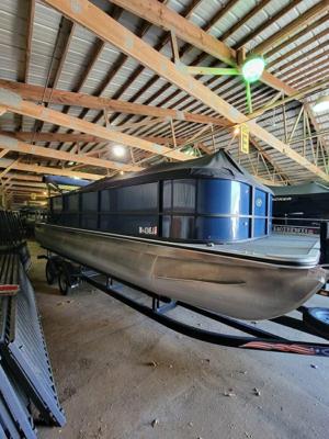 Bentley Pontoons 220 Cruise
