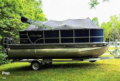 Bentley Pontoons LE 180 3 PT