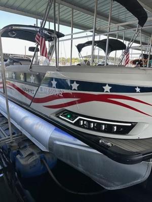 Harris Grand Mariner 270