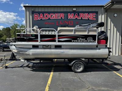 Sun Tracker Bass Buggy 16 DLX
