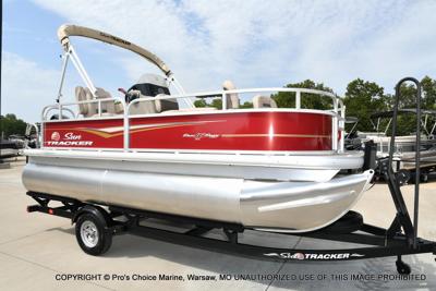 Sun Tracker Bass Buggy 16 DLX w 50HP CT 4 Stroke