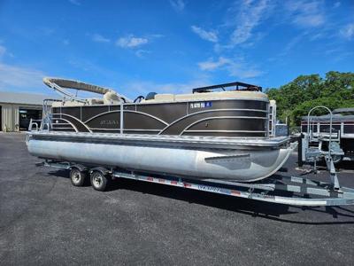 Sylvan Mirage Cruise 8522 LZ PB