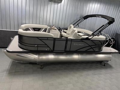 Sylvan Mirage X1 Tritoon