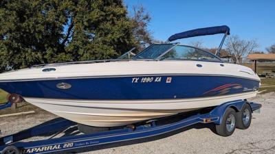 Chaparral 220 SSi