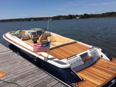 Chris-Craft Launch 28